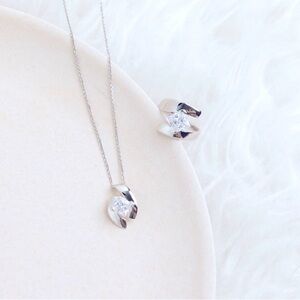 Tocara Catherine Necklace - New